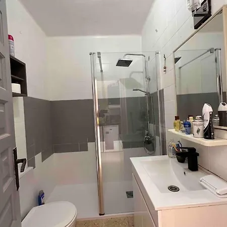 Empuriabrava, T2 Avec Piscine, Terrasse, Barbecue Apartment *
